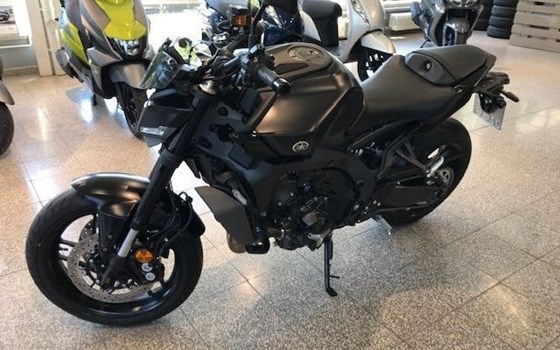 Gebrauchtmotorrad Yamaha MT-09 Y-AMT 35kW - Bild 8