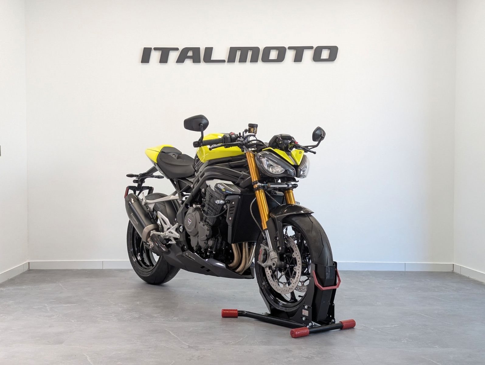 Triumph Speed Triple 1200 RX