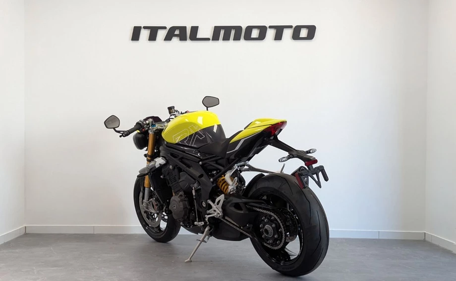Angebot Triumph Speed Triple 1200 RX Bild 4: Angebot Triumph Speed Triple 1200 RX
