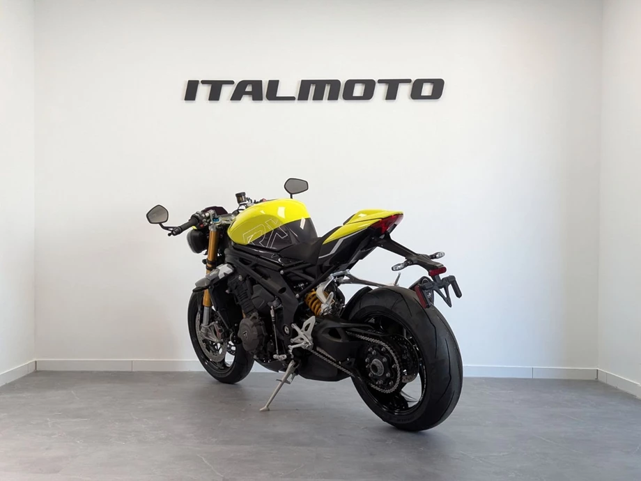 Angebot Triumph Speed Triple 1200 RX Bild 4: Angebot Triumph Speed Triple 1200 RX