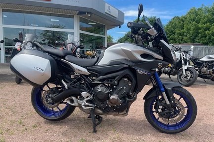 Yamaha Tracer 900