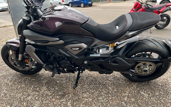 Gebrauchtmotorrad Ducati XDiavel V4 - Bild 11