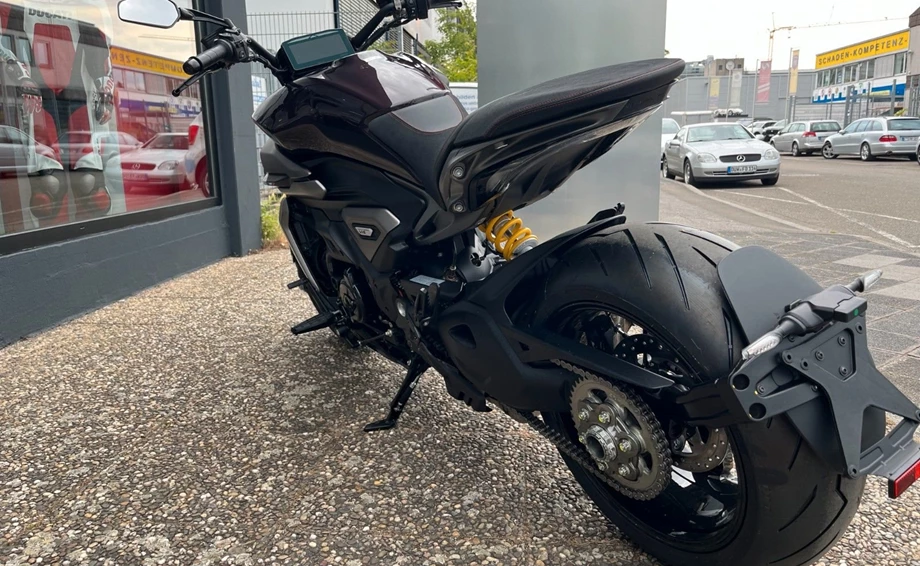 Angebot Ducati XDiavel V4 Bild 2: Angebot Ducati XDiavel V4