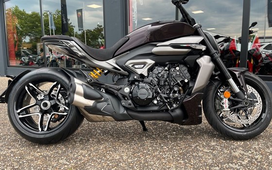 Gebrauchtmotorrad Ducati XDiavel V4 - Bild 5