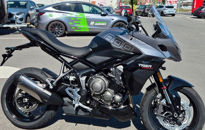 Triumph Tiger Sport 800