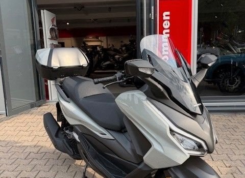 Neufahrzeug Honda Forza 125 - Bild 1