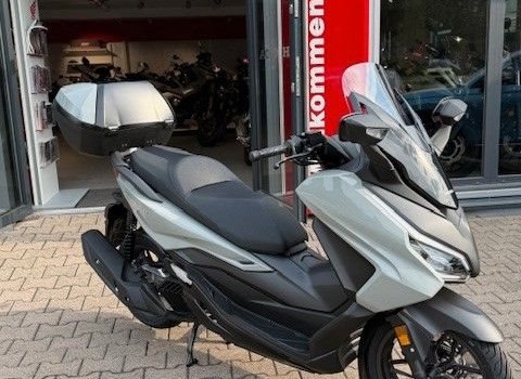 Neufahrzeug Honda Forza 125 - Bild 13