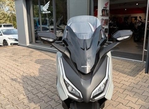 Neufahrzeug Honda Forza 125 - Bild 3