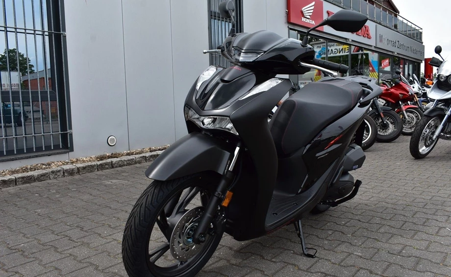 Angebot Honda SH150i Bild 2: Angebot Honda SH150i