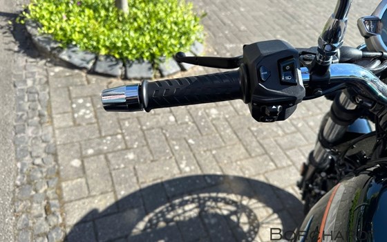 Neufahrzeug Moto Guzzi V7 Special - Bild 15