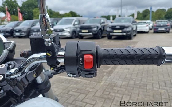 Neufahrzeug Moto Guzzi V7 Special - Bild 14