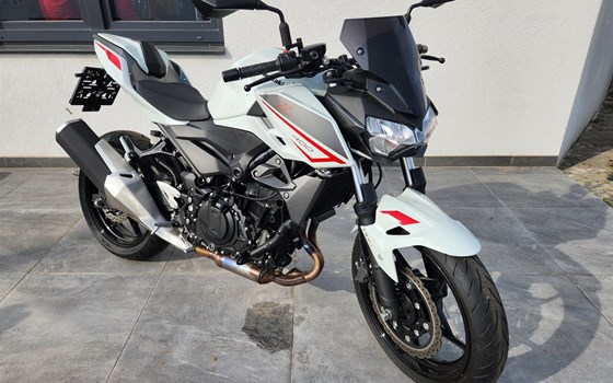Gebrauchtmotorrad Kawasaki Z 400 - Bild 2 Gebrauchtmotorrad Kawasaki Z 400 - Bild 2
