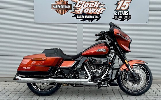 Gebrauchtmotorrad Harley-Davidson CVO Street Glide FLHXSE - Bild 1 Gebrauchtmotorrad Harley-Davidson CVO Street Glide FLHXSE - Bild 1