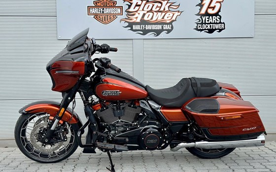 Gebrauchtmotorrad Harley-Davidson CVO Street Glide FLHXSE - Bild 3 Gebrauchtmotorrad Harley-Davidson CVO Street Glide FLHXSE - Bild 3