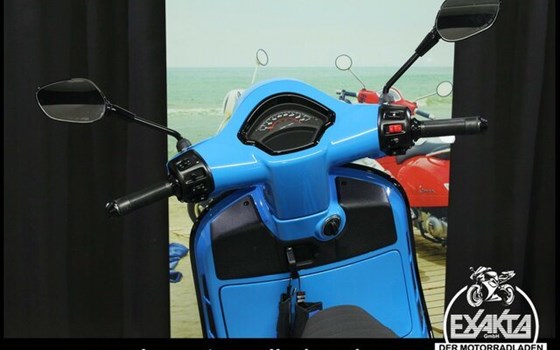 Neufahrzeug Vespa GTS 125 Super Sport - Bild 11