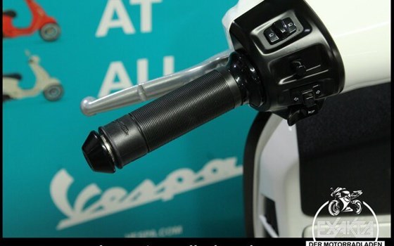 Neufahrzeug Vespa GTS 125 Supersport iGET - Bild 17
