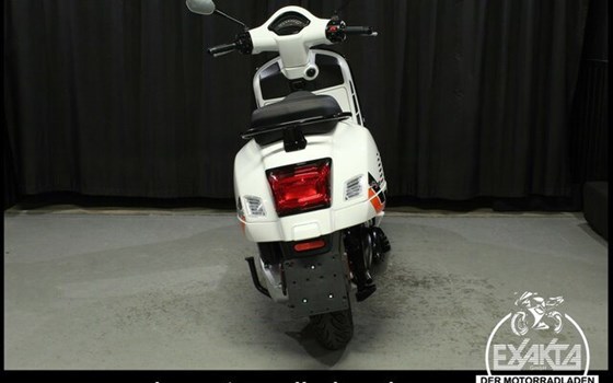 Neufahrzeug Vespa GTS 125 i.e. Super Sport - Bild 4
