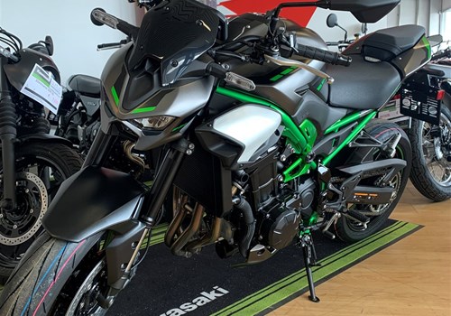 Kawasaki Z900
