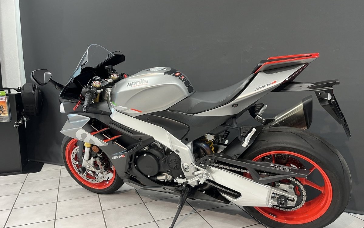 Angebot Aprilia RSV4 1100