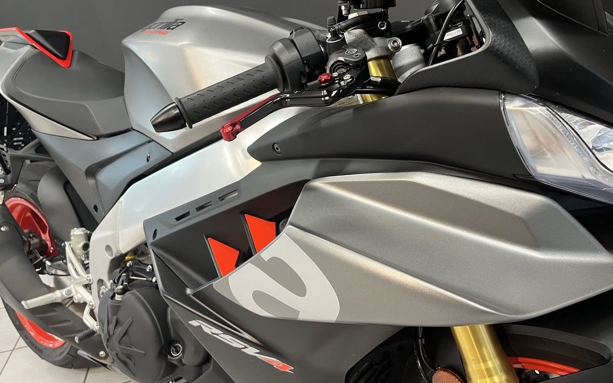 Angebot Aprilia RSV4 1100