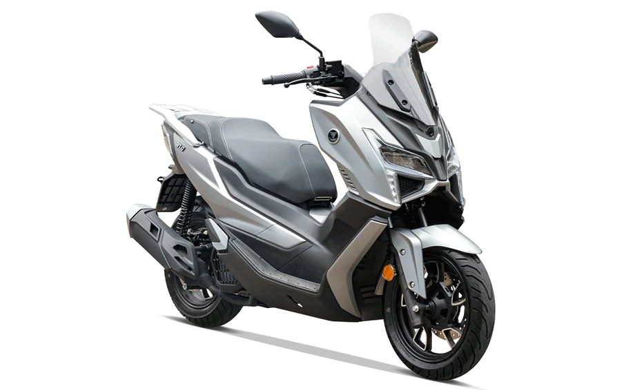 Offer Voge SR1 125 ABS TCS Bild 1: Offer Voge SR1 125 ABS TCS