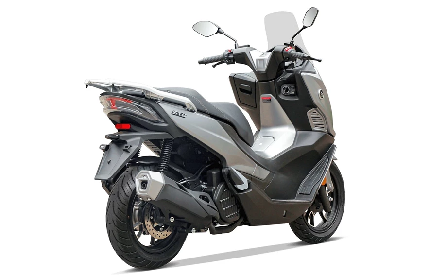 Offer Voge SR1 125 ABS TCS Bild 2: Offer Voge SR1 125 ABS TCS