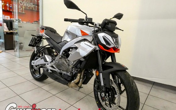 Neufahrzeug Aprilia Tuono 457 - Bild 1 Neufahrzeug Aprilia Tuono 457 - Bild 1