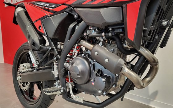 Neufahrzeug Beta RR 125 4T SM - Bild 11