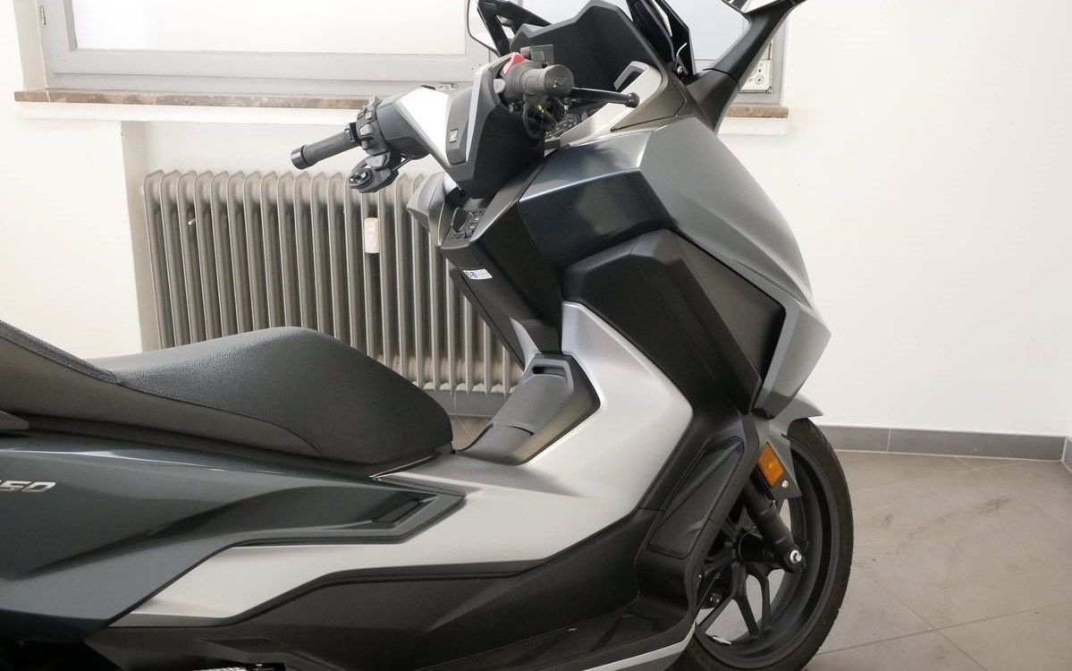 Angebot Honda Forza 350