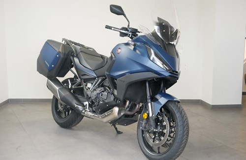 Gebrauchtmotorrad Honda NT1100 DCT