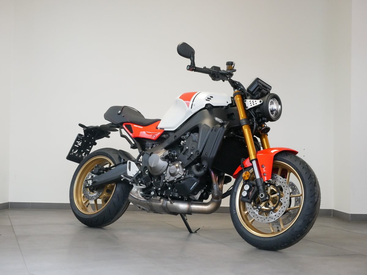 Yamaha XSR900