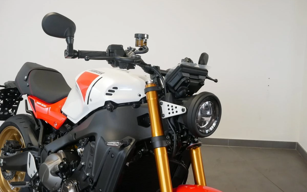 Zum Vergrößern bitte anklicken! Angebot Yamaha XSR900