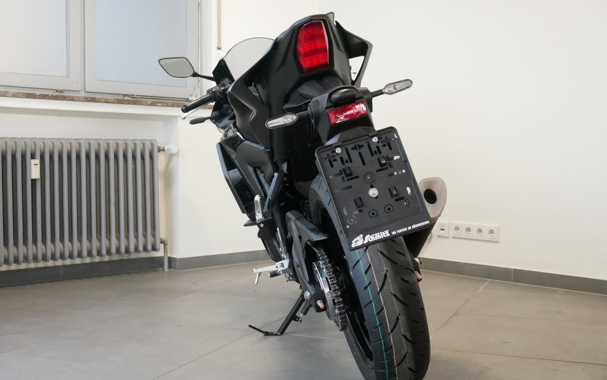 Offer Yamaha YZF-R3