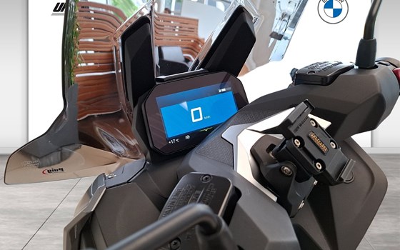 Gebrauchtmotorrad BMW C 400 X - Bild 8 Gebrauchtmotorrad BMW C 400 X - Bild 8