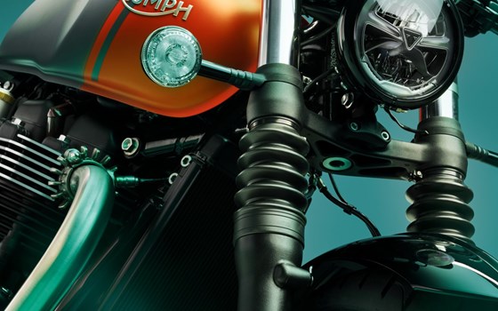 Neufahrzeug Triumph Bonneville Bobber - Bild 3