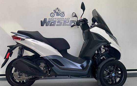 Gebrauchtmotorrad Piaggio MP3 300 HPE - Bild 1