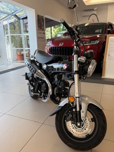 Honda Dax 125