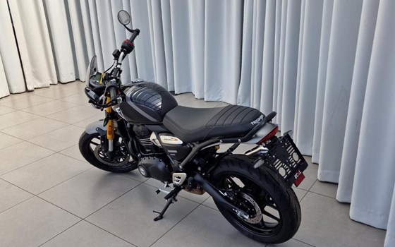 Gebrauchtmotorrad Triumph Speed 400 - Bild 5 Gebrauchtmotorrad Triumph Speed 400 - Bild 5
