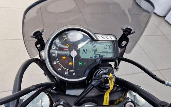 Gebrauchtmotorrad Triumph Speed 400 - Bild 9 Gebrauchtmotorrad Triumph Speed 400 - Bild 9