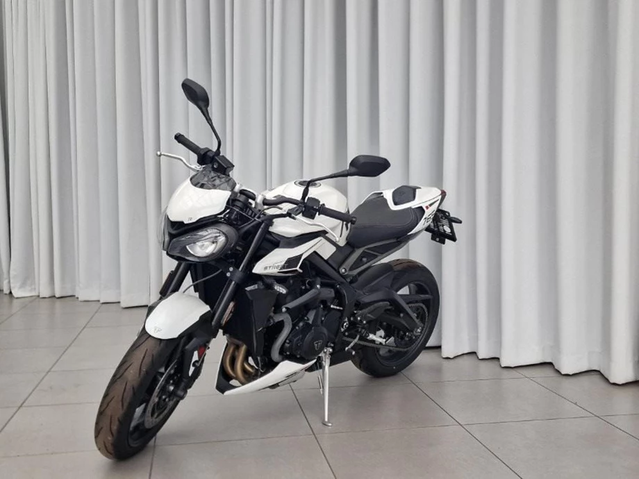 Angebot Triumph Street Triple R Bild 2: Angebot Triumph Street Triple R