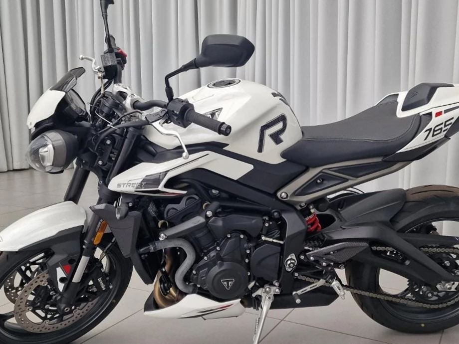 Angebot Triumph Street Triple R Bild 4: Angebot Triumph Street Triple R