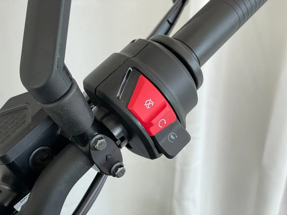 Angebot KTM 125 Duke Bild 12: Angebot KTM 125 Duke