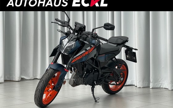 Neufahrzeug KTM 125 Duke - Bild 1 Neufahrzeug KTM 125 Duke - Bild 1