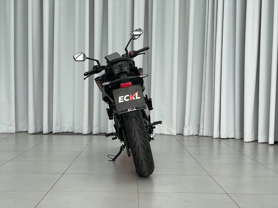 Angebot KTM 125 Duke Bild 4: Angebot KTM 125 Duke