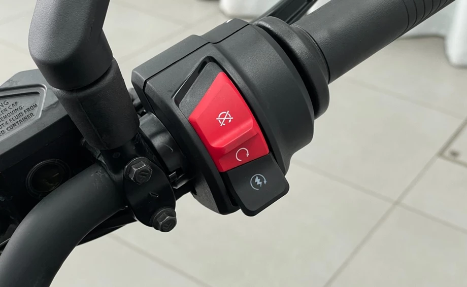 Angebot KTM 125 Duke Bild 9: Angebot KTM 125 Duke