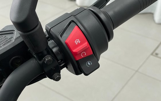 Neufahrzeug KTM 125 Duke - Bild 9