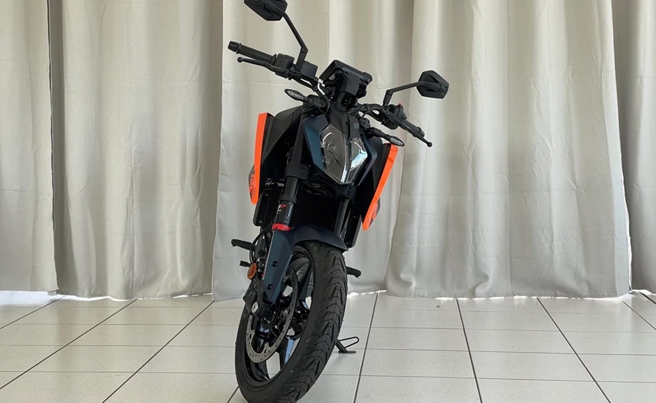 Angebot KTM 125 Duke Bild 4: Angebot KTM 125 Duke