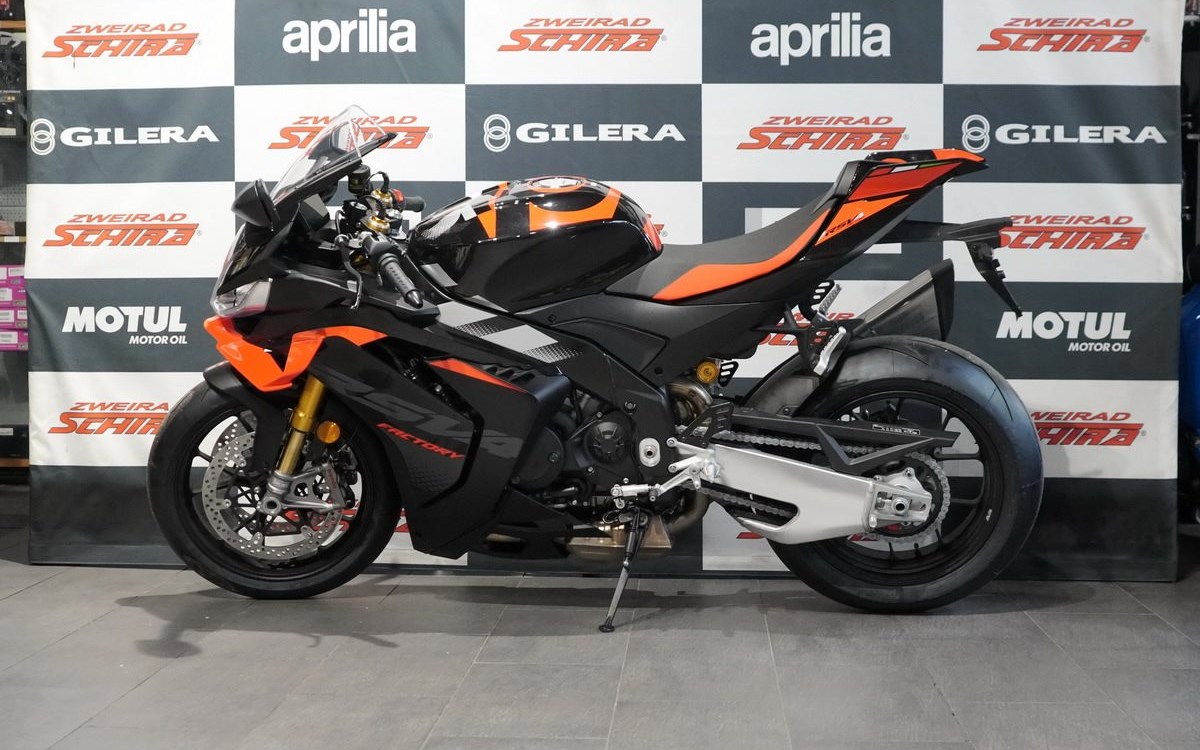 Zum Vergrößern bitte anklicken! Angebot Aprilia RSV4 1100 Factory