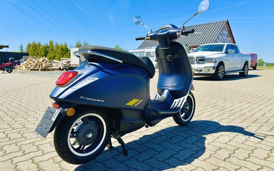Neufahrzeug Vespa Primavera Tech Elettrica 70 - Bild 4