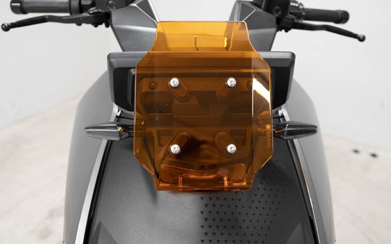 Motorrad Occasion BMW CE 04 - Bild 5